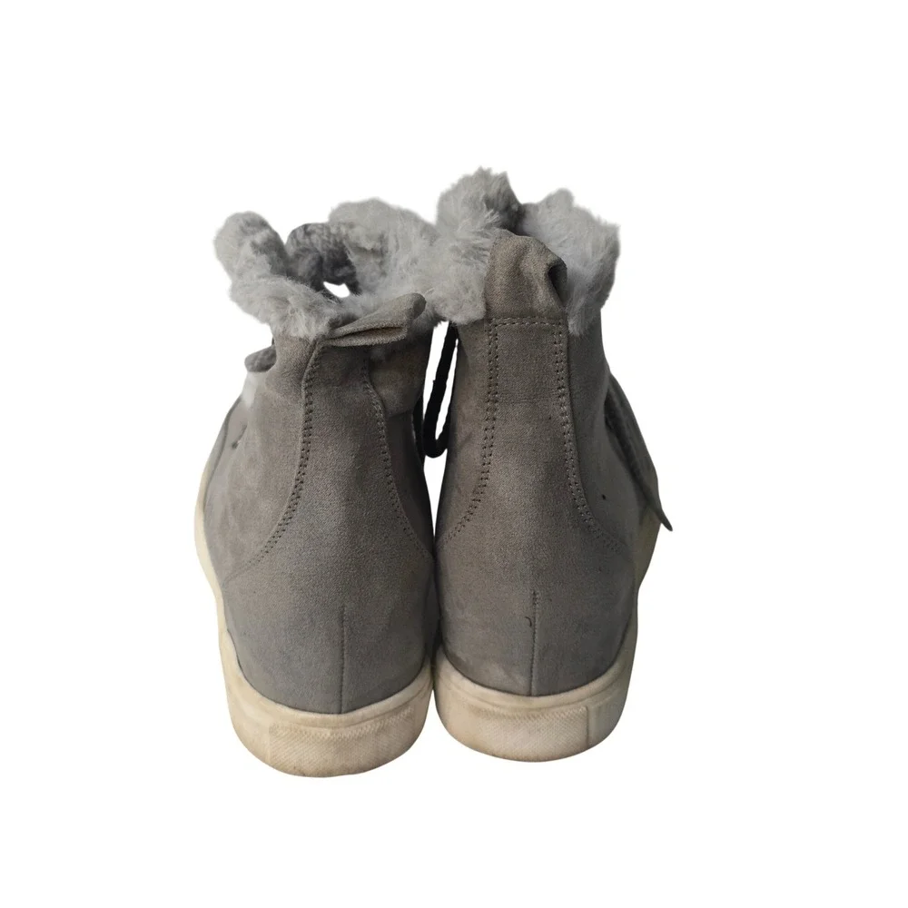 Madden Girl Womens Grey Faux Suede Faux Fur Trim Hidden Wedge Sneaker Boots 8.5
